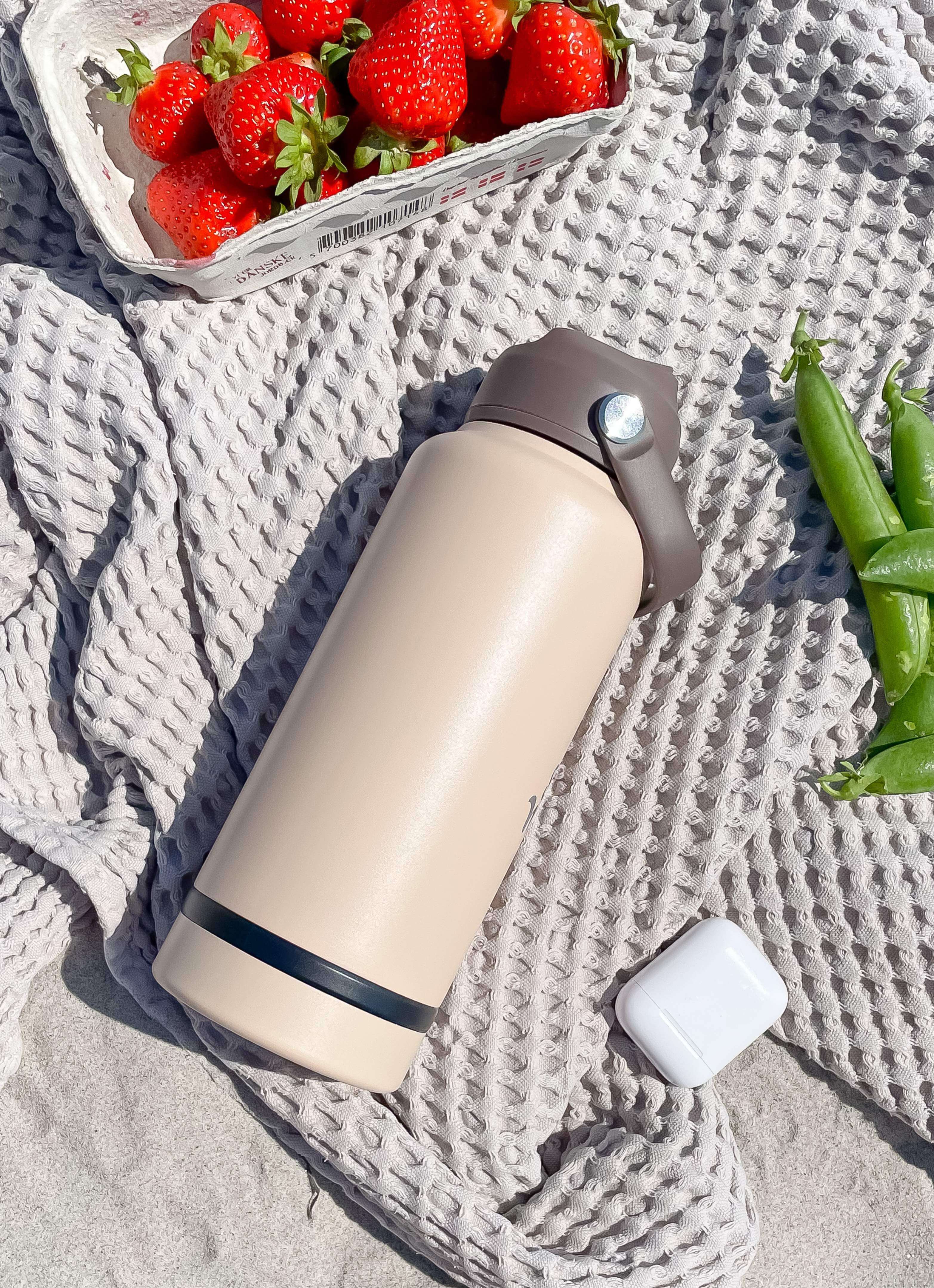 0,75L termovandflaske m. snack-rum i bunden