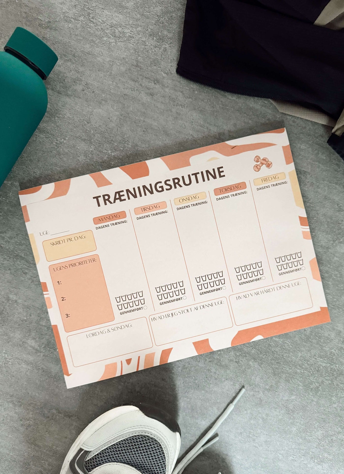 Träningsplanerare med magnetisk baksida