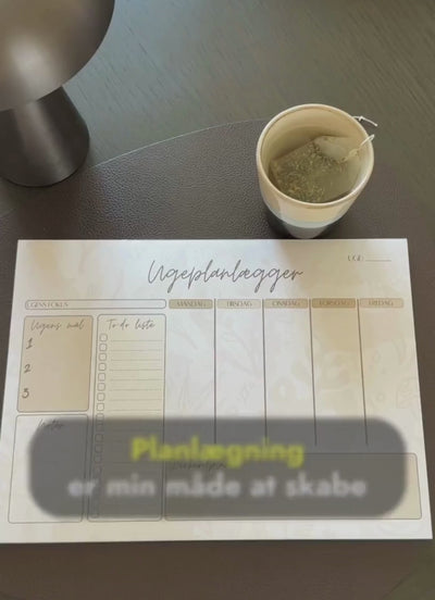 Veckoplanerare med magnetisk baksida
